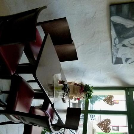 Gaestehaus Zum Anker Бизигхайм Екстериор снимка