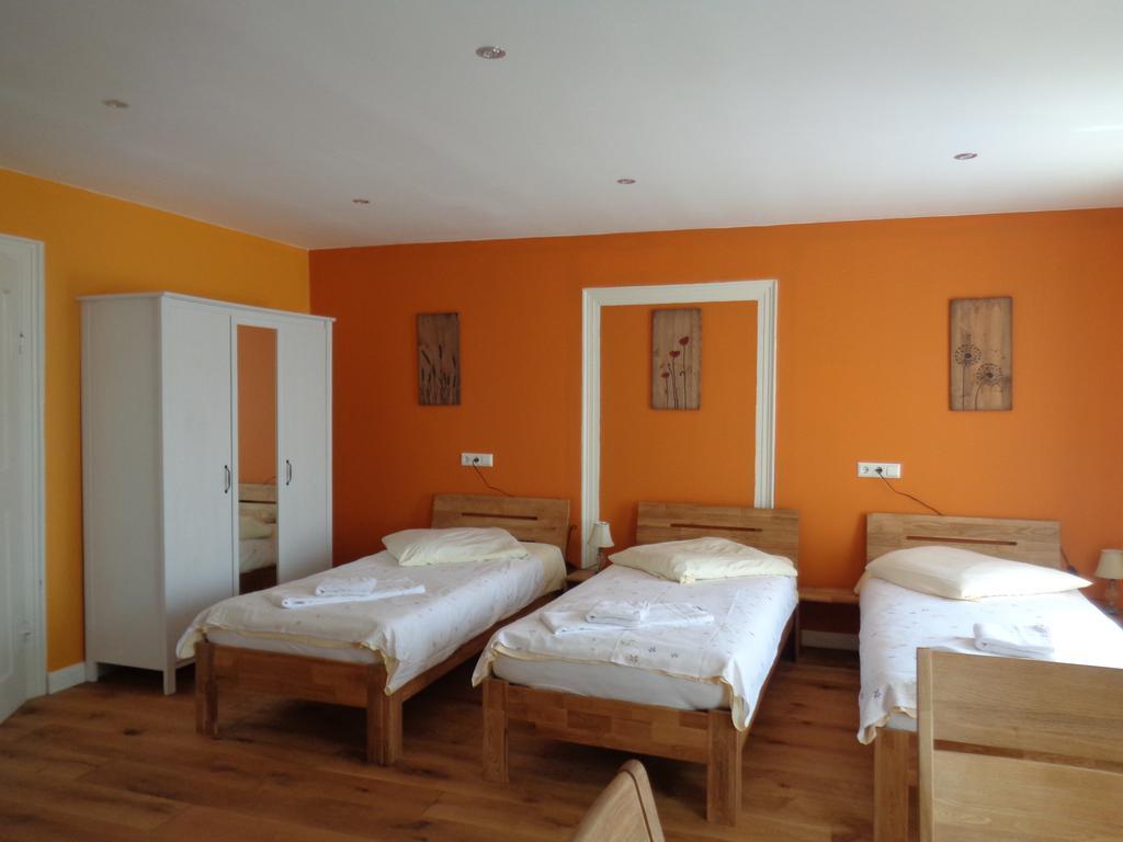 Gaestehaus Zum Anker Бизигхайм Екстериор снимка